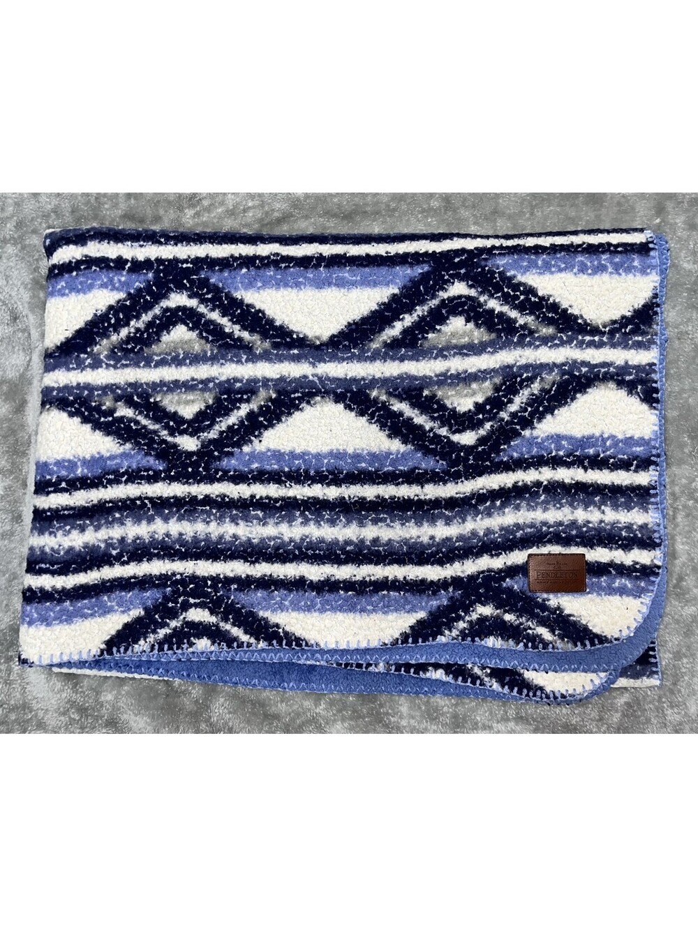 Pendleton Home Collection Wool Blanket 72” X  48”  Blue White Gray Black Aztec